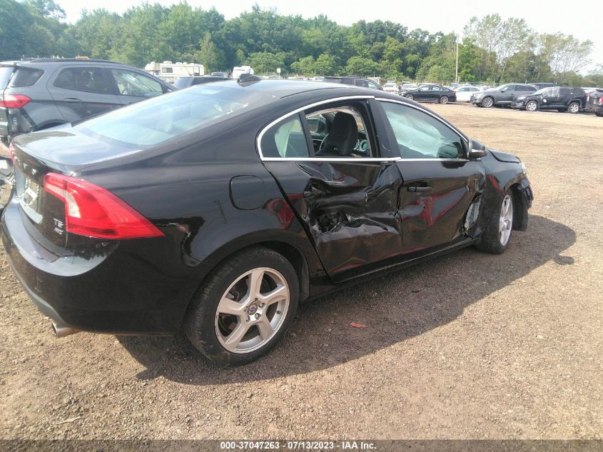 2013 VOLVO S60 T5 - YV1612FH8D1207276