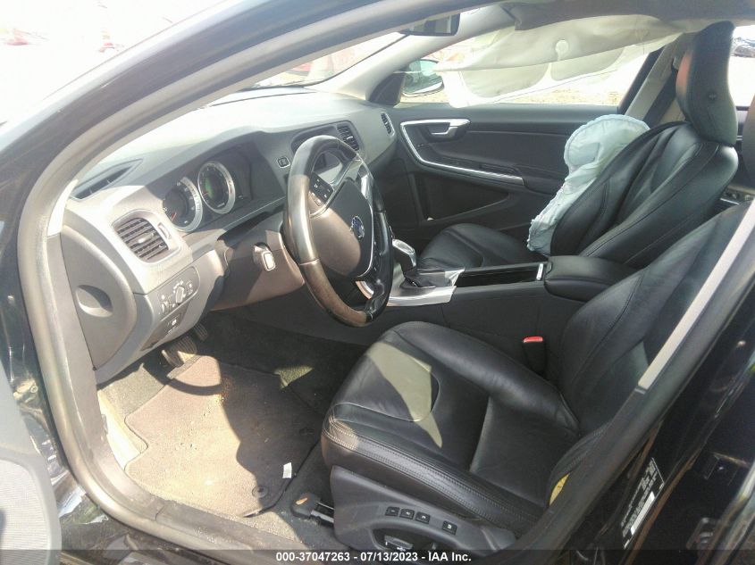 2013 VOLVO S60 T5 - YV1612FH8D1207276