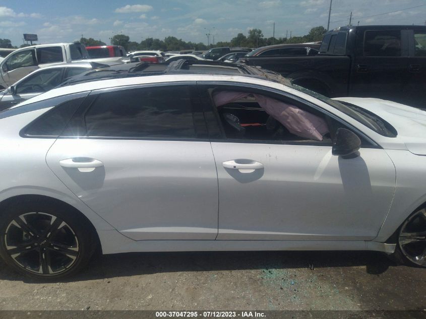 2022 KIA K5 GT LINE - 5XXG64J25NG157582