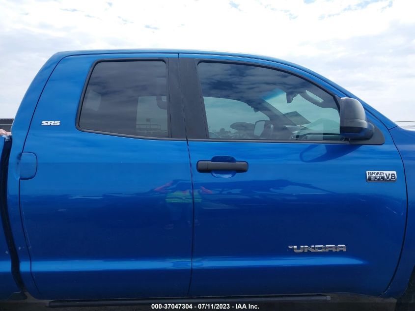2016 TOYOTA TUNDRA 4WD TRUCK SR5 - 5TFUW5F12GX504273