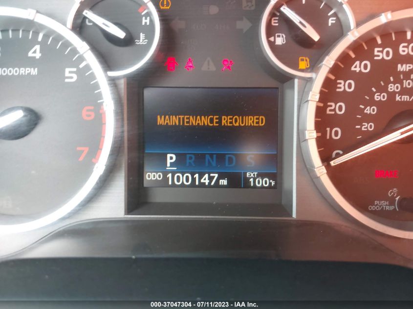 2016 TOYOTA TUNDRA 4WD TRUCK SR5 - 5TFUW5F12GX504273