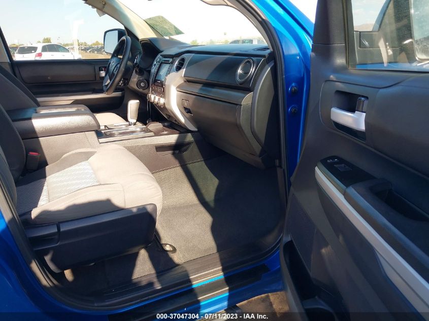 2016 TOYOTA TUNDRA 4WD TRUCK SR5 - 5TFUW5F12GX504273