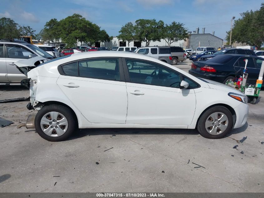 2017 KIA FORTE LX - 3KPFK4A71HE043756