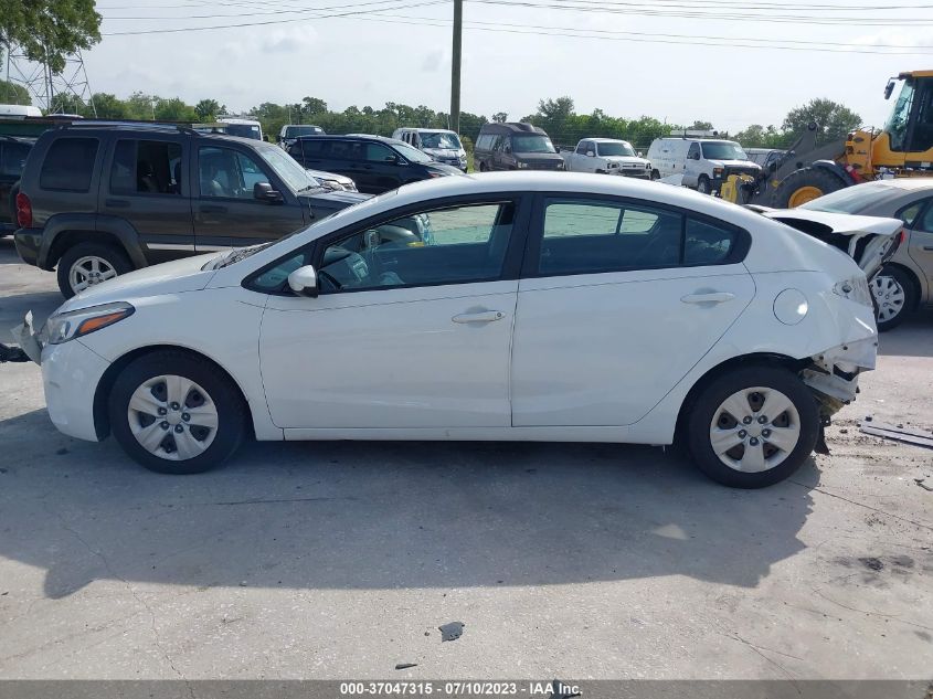 2017 KIA FORTE LX - 3KPFK4A71HE043756