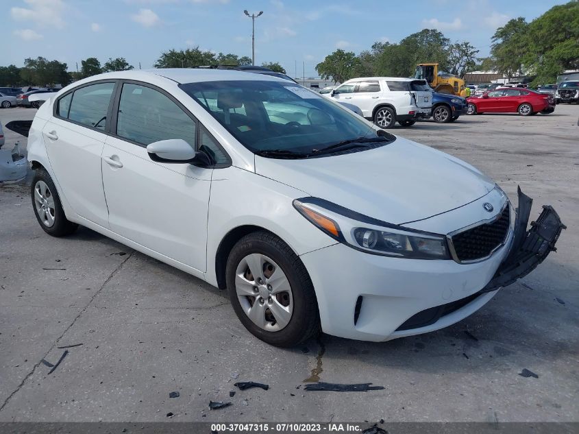 2017 KIA FORTE LX - 3KPFK4A71HE043756