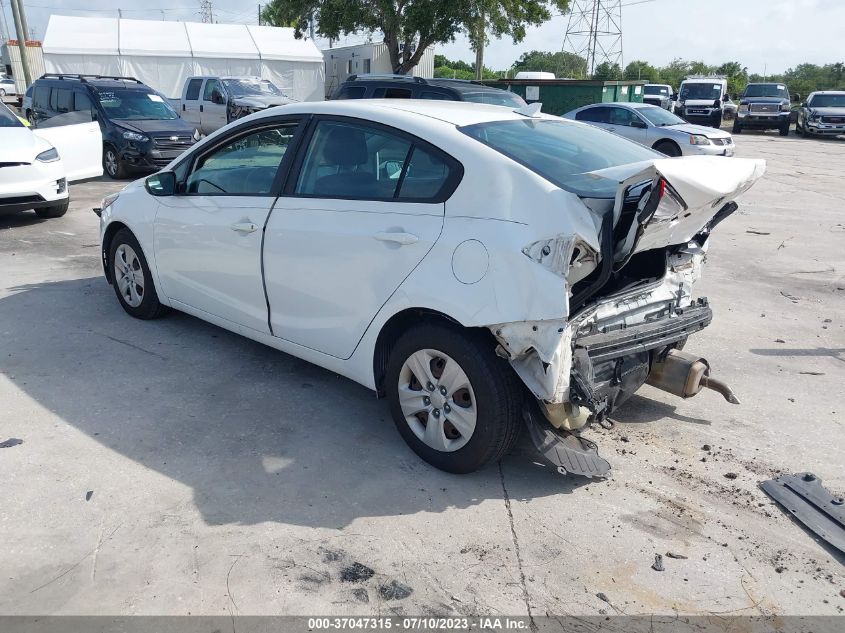 2017 KIA FORTE LX - 3KPFK4A71HE043756