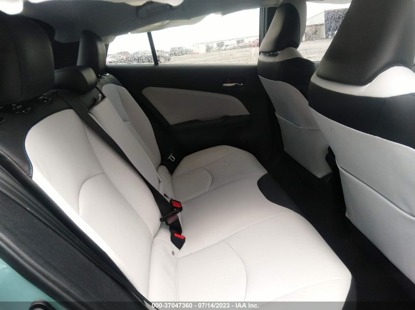 2016 TOYOTA PRIUS FOUR - JTDKARFU5G3018572
