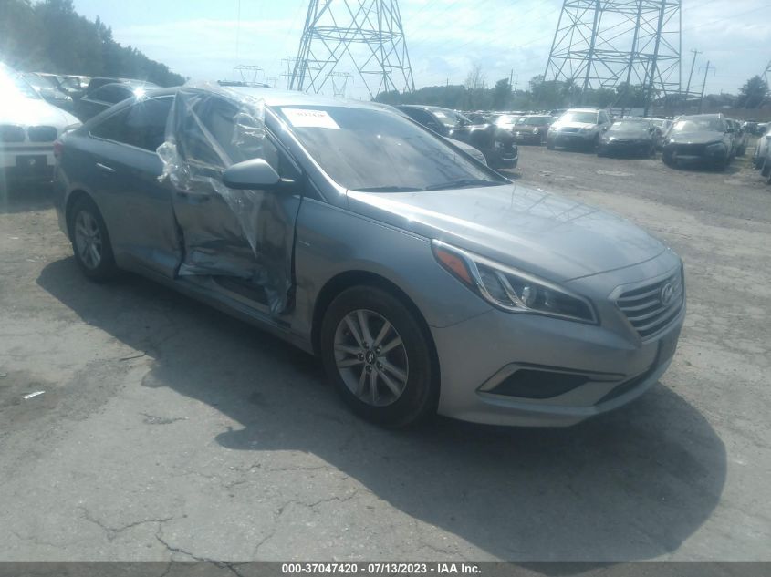 2016 HYUNDAI SONATA 2.4L SE - 5NPE24AF9GH386232