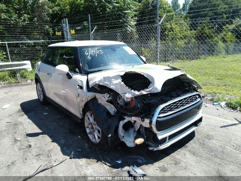 2016 MINI COOPER HARDTOP S - WMWXP7C54G2A43300