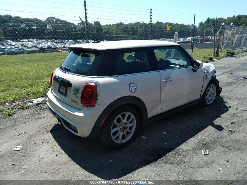 2016 MINI COOPER HARDTOP S - WMWXP7C54G2A43300