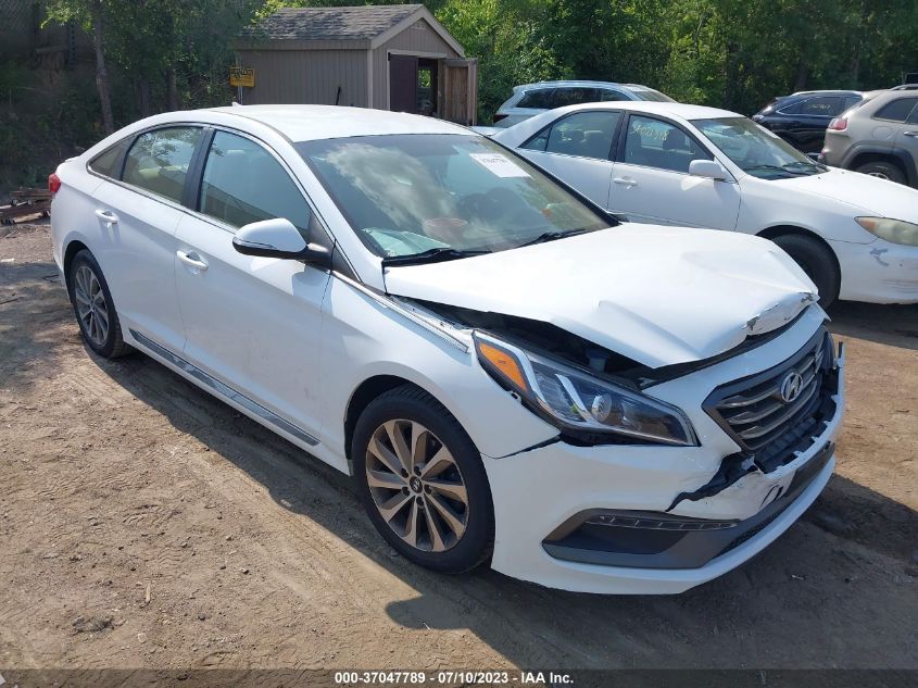 2015 HYUNDAI SONATA 2.4L SPORT - 5NPE34AF2FH067105