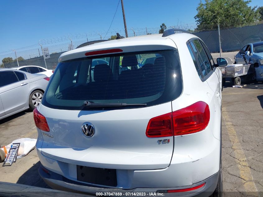 2017 VOLKSWAGEN TIGUAN - WVGAV7AX4HK028034