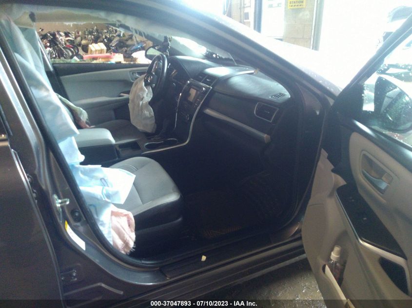 2017 TOYOTA CAMRY SE - 4T1BF1FK7HU402278