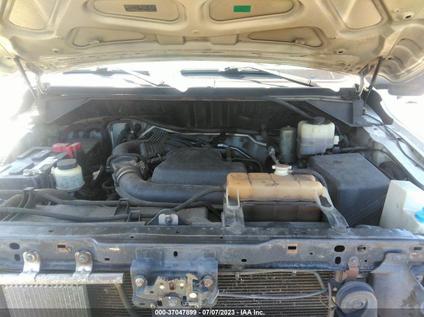 2013 NISSAN NV SV 1N6BF0KY2DN111651