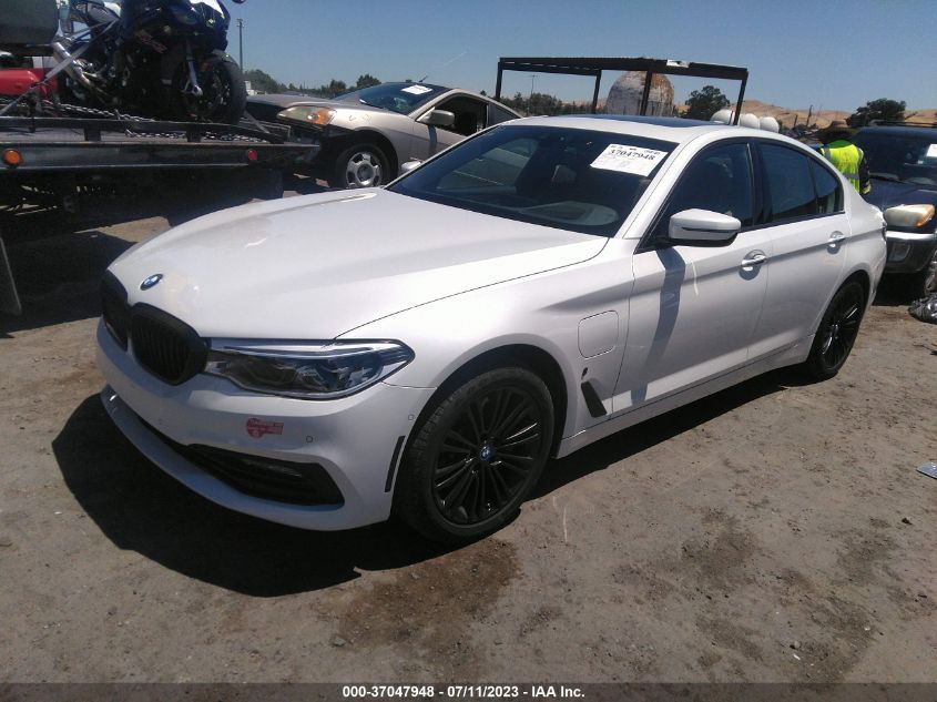 2018 BMW 5 SERIES 530E XDRIVE IPERFORMANCE - WBAJB1C56JB085036