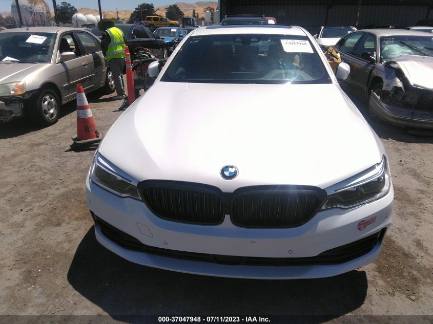 2018 BMW 5 SERIES 530E XDRIVE IPERFORMANCE - WBAJB1C56JB085036