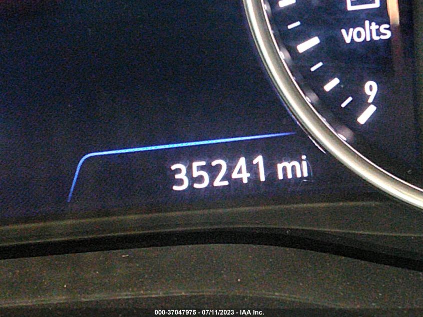 2021 BUICK ENCLAVE AVENIR - 5GAEVCKW6MJ134510
