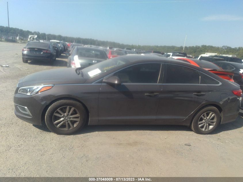 2016 HYUNDAI SONATA 2.4L SE - 5NPE24AF3GH384282