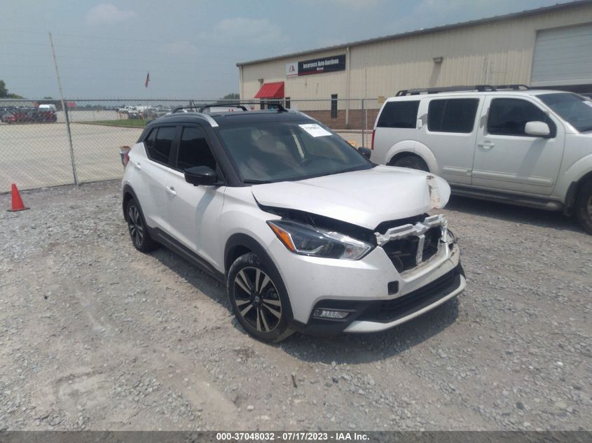 2019 NISSAN KICKS SR - 3N1CP5CU9KL561861