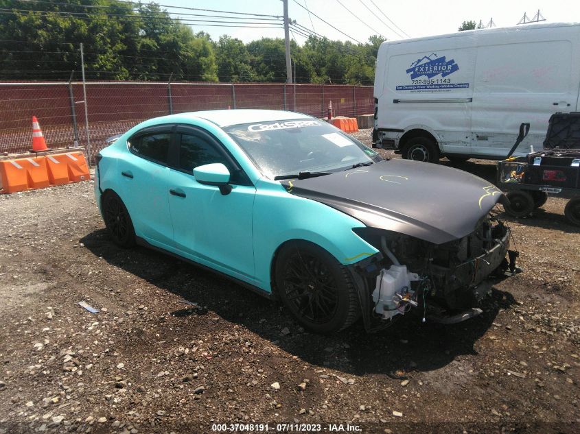 2018 MAZDA MAZDA3 4-DOOR SPORT - 3MZBN1U71JM169706