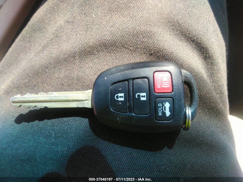 2013 TOYOTA CAMRY L/LE/SE/XLE - 4T4BF1FK2DR284544