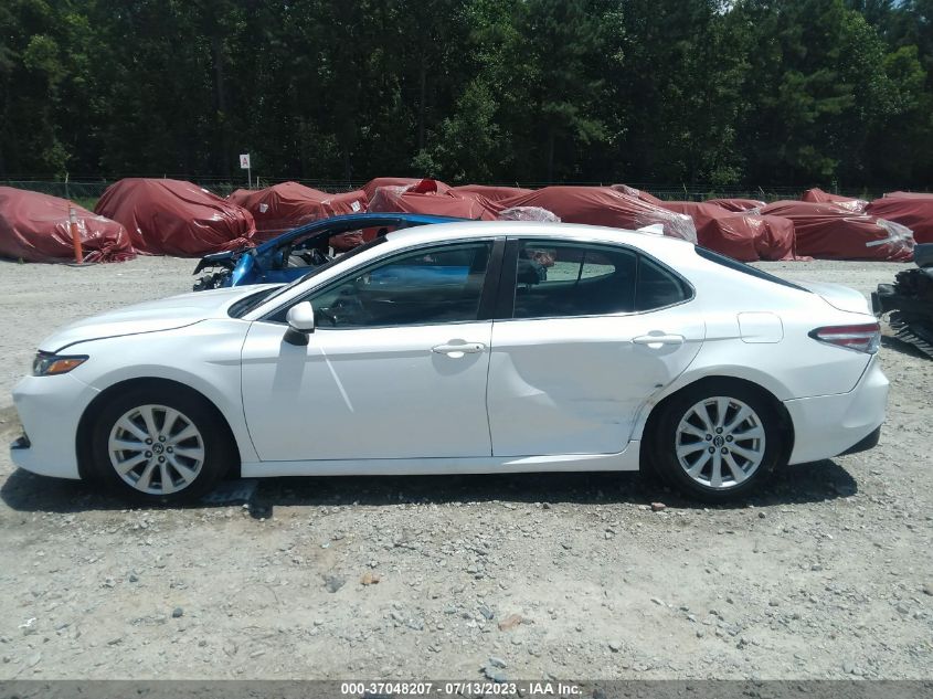 2019 TOYOTA CAMRY LE - 4T1B11HK7KU239165