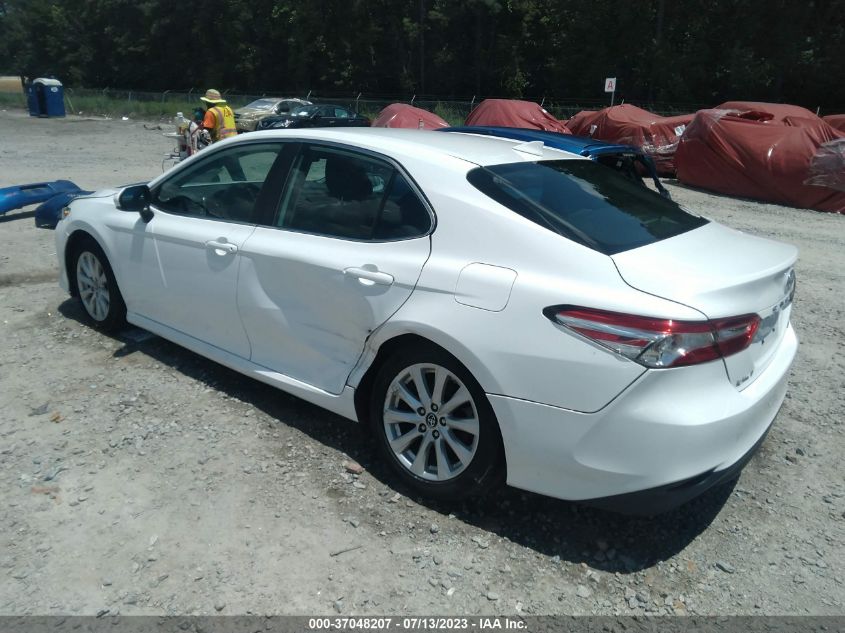 2019 TOYOTA CAMRY LE - 4T1B11HK7KU239165