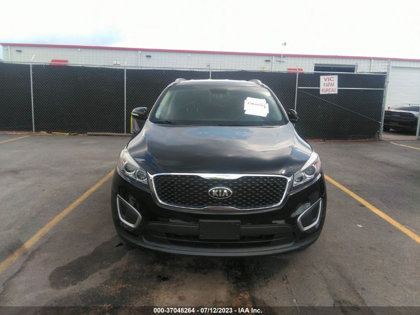 2016 KIA SORENTO LX - 5XYPG4A38GG162215