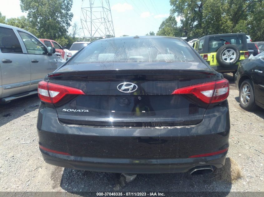 2017 HYUNDAI SONATA 2.4L - 5NPE24AF2HH489235