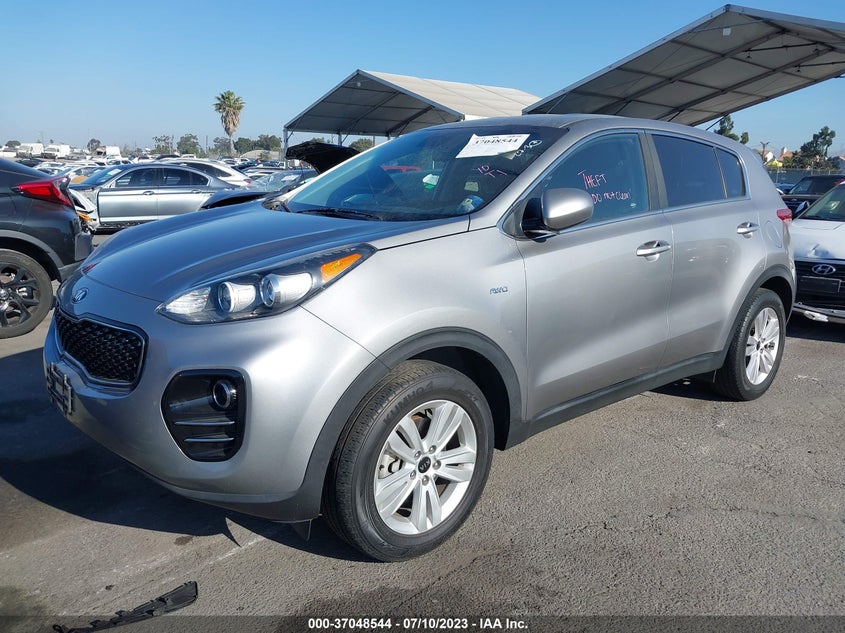 VIN KNDPMCAC7K7585733 2019 KIA SPORTAGE LX