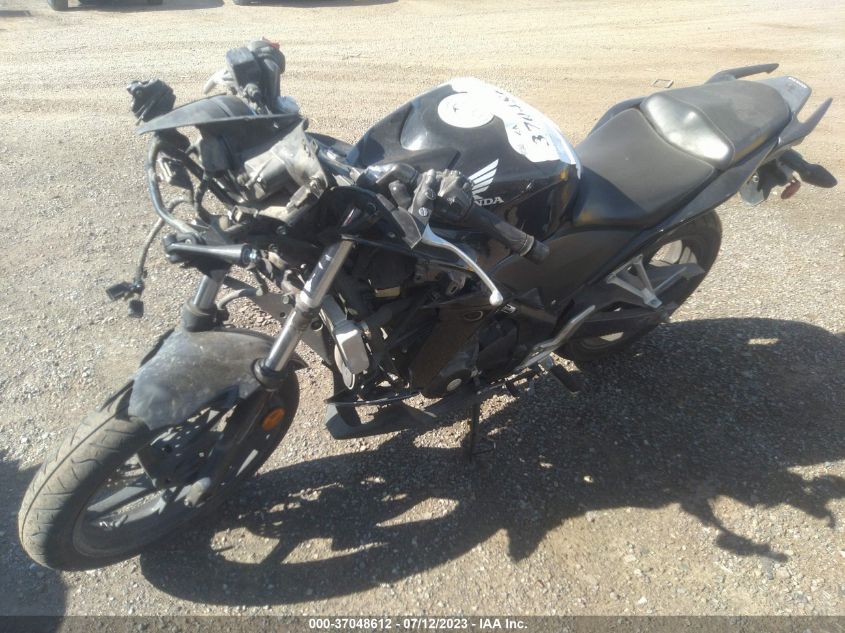 2013 HONDA CBR250 R - MLHMC4107D5303121
