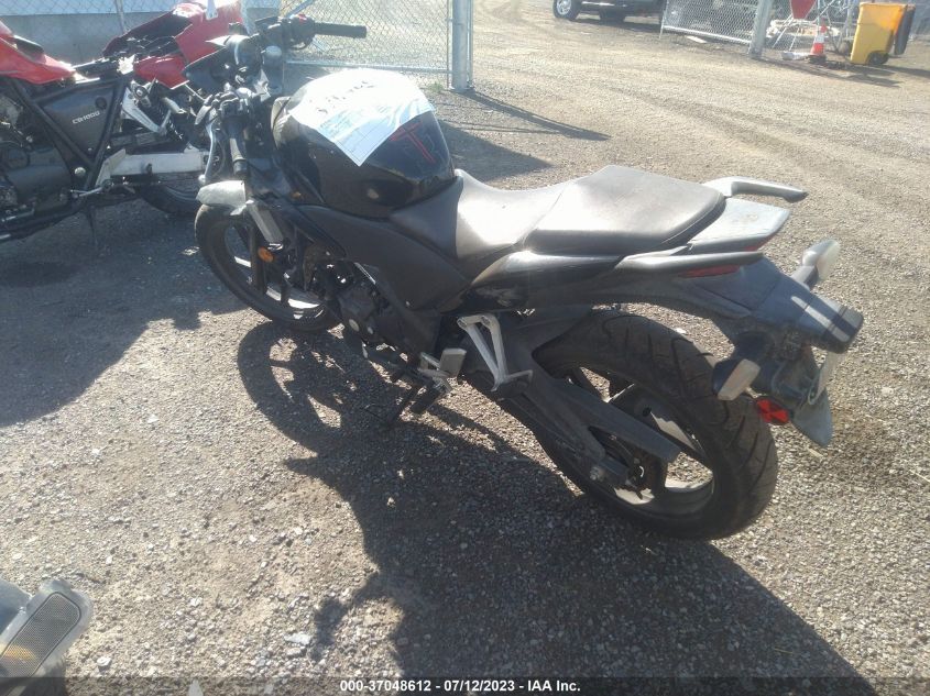 2013 HONDA CBR250 R - MLHMC4107D5303121