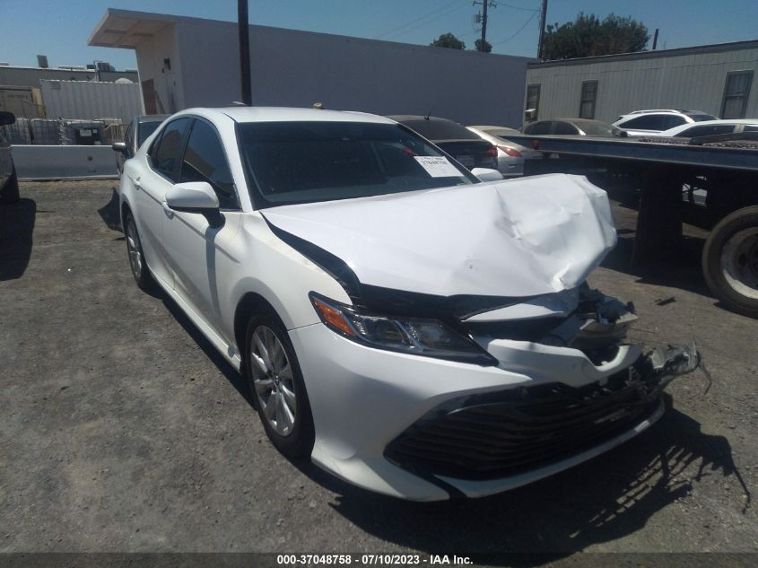 2019 TOYOTA CAMRY LE/SE/XLE/L - 4T1B11HK0KU242585