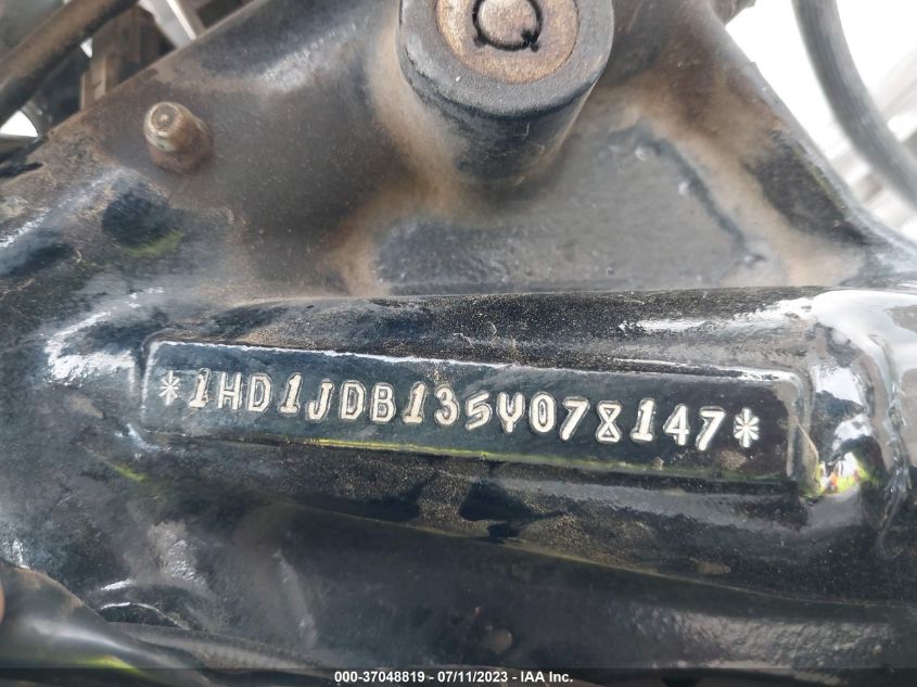 2005 HARLEY-DAVIDSON FLSTNI - 1HD1JDB135Y078147