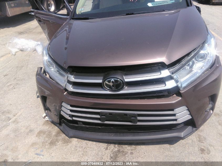 2019 TOYOTA HIGHLANDER SE/XLE - 5TDJZRFH5KS996570
