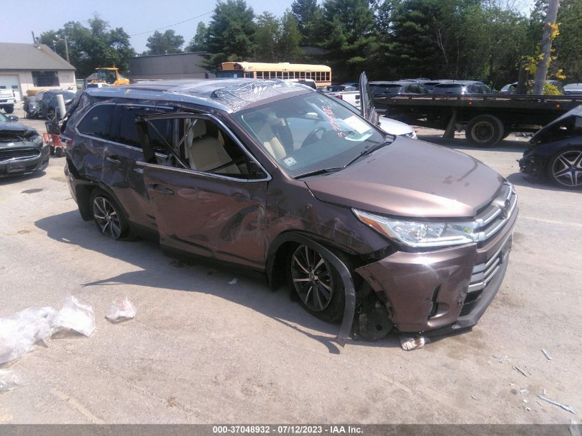 2019 TOYOTA HIGHLANDER SE/XLE - 5TDJZRFH5KS996570