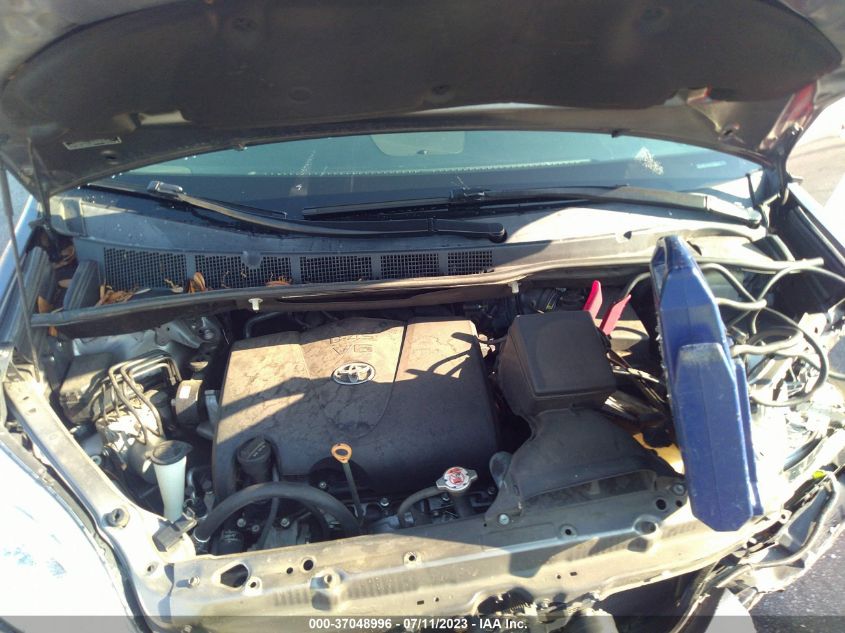 2017 TOYOTA SIENNA LE - 5TDKZ3DC1HS789885