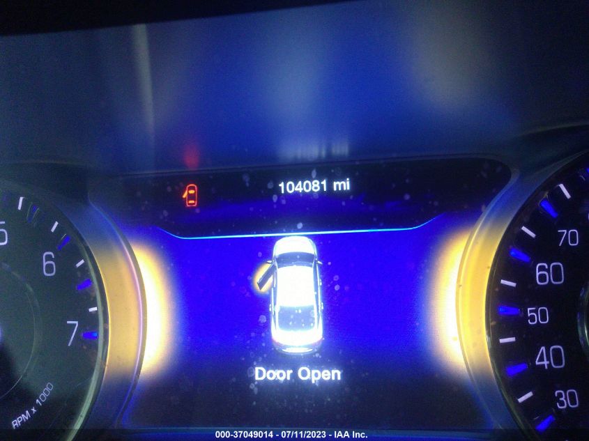 2015 CHRYSLER 200 C - 1C3CCCCB7FN687027
