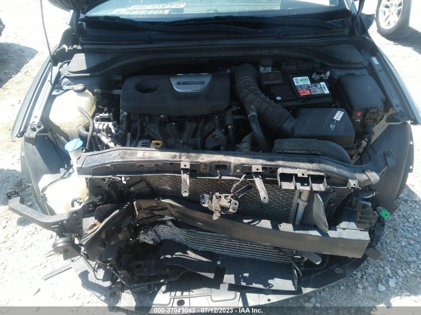 2017 HYUNDAI ELANTRA SPORT - KMHD04LB4HU364072