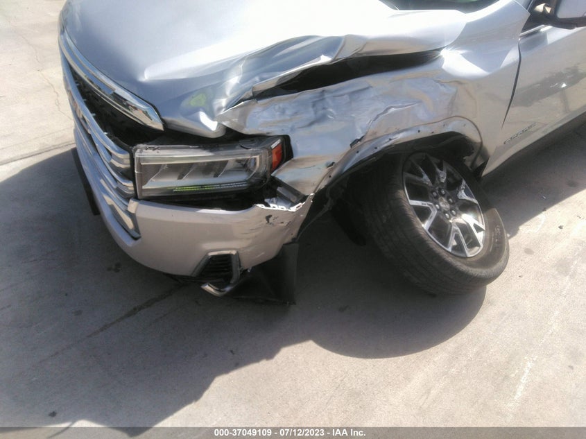 VIN 1GKKNKLA2LZ122017 2020 GMC ACADIA SLE