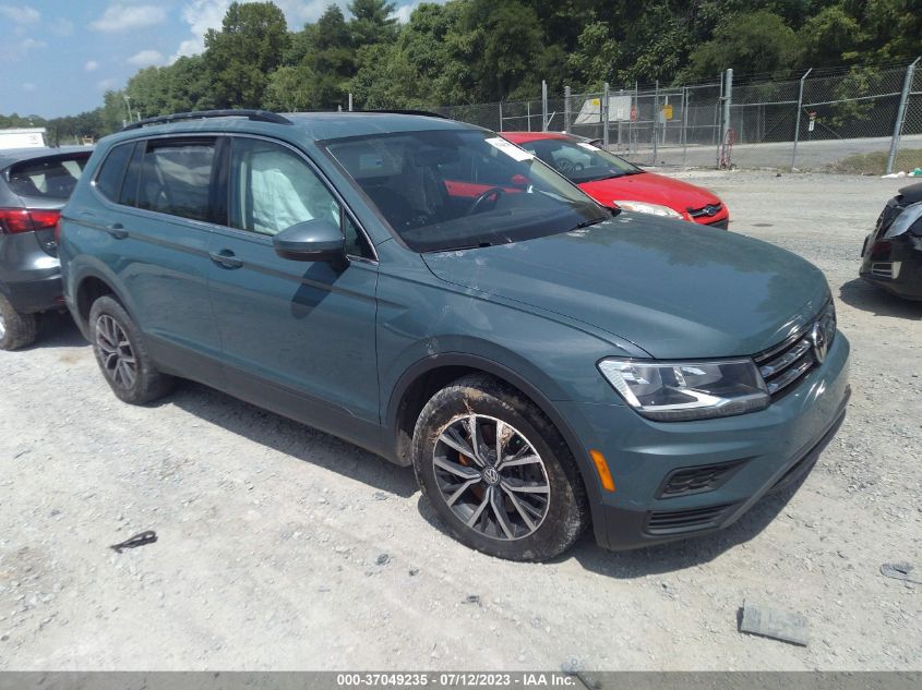 2019 VOLKSWAGEN TIGUAN SE/SEL/SEL R-LINE JET-BLA - 3VV2B7AX2KM179621