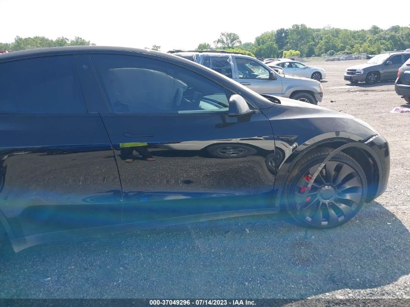 2022 TESLA MODEL Y PERFORMANCE - 7SAYGDEF5NF381181