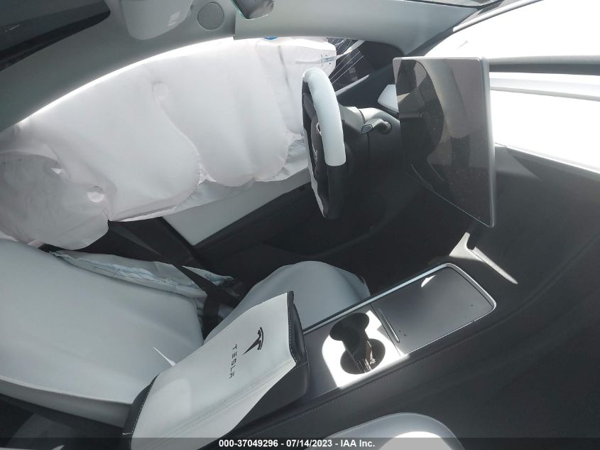 2022 TESLA MODEL Y PERFORMANCE - 7SAYGDEF5NF381181