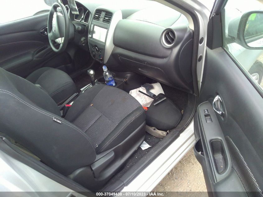 2019 NISSAN VERSA SEDAN SV - 3N1CN7AP5KL845101