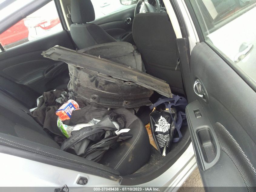2019 NISSAN VERSA SEDAN SV - 3N1CN7AP5KL845101
