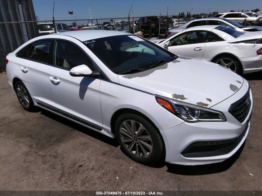 2015 HYUNDAI SONATA 2.4L SPORT - 5NPE34AF3FH064391