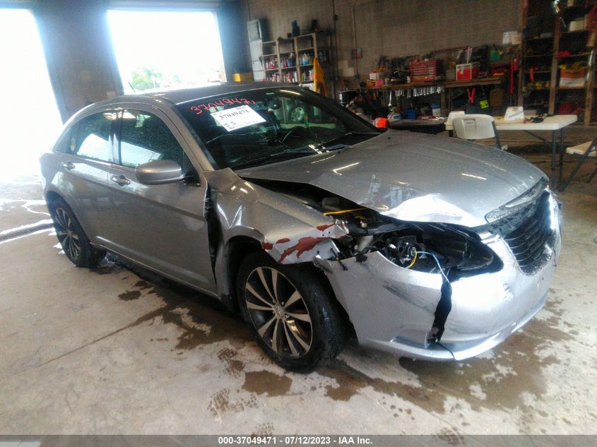 2013 CHRYSLER 200 TOURING - 1C3CCBBB8DN539865