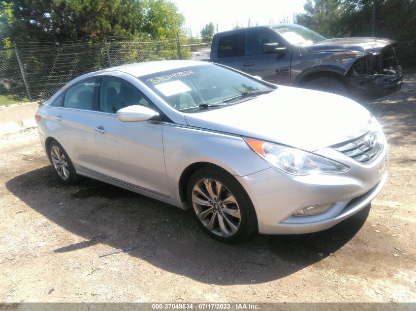 2013 HYUNDAI SONATA SE - 5NPEC4AC3DH528203