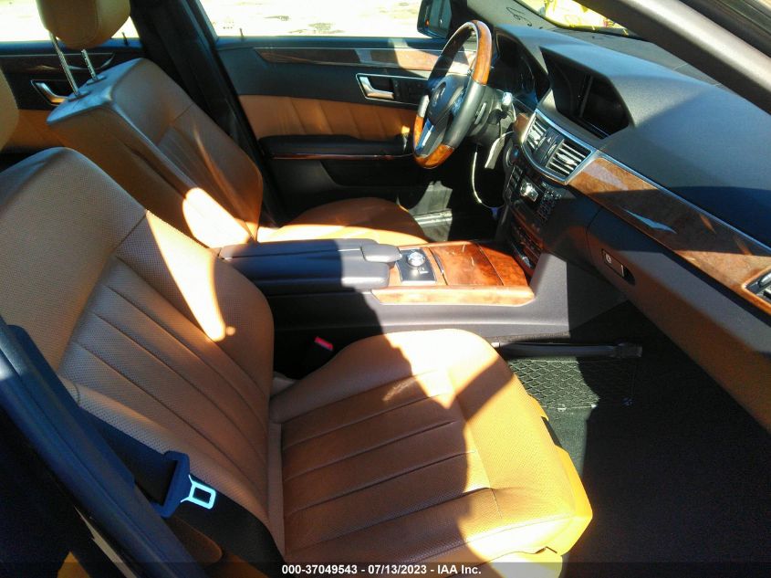 2013 MERCEDES-BENZ E-CLASS E 350 - WDDHF5KB1DA742510