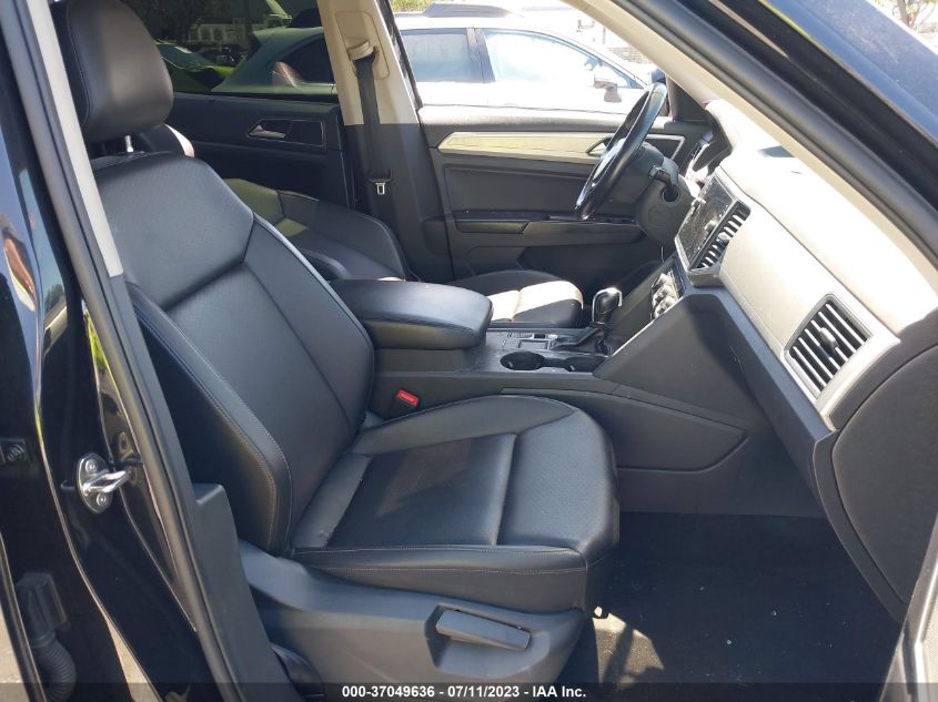 2018 VOLKSWAGEN ATLAS 3.6L V6 SE - 1V2CR2CAXJC566572